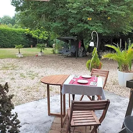 Bed & Breakfast Au Coeur De Menesterol Emotion Montpon-Menesterol